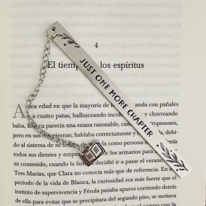 Marcapáginas Metálico Just One Chapter